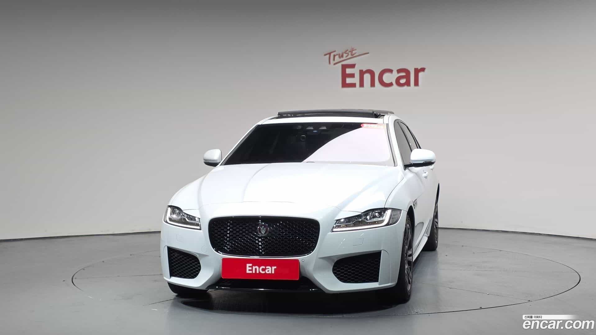XF Jaguar 2020.11-OUTER-003