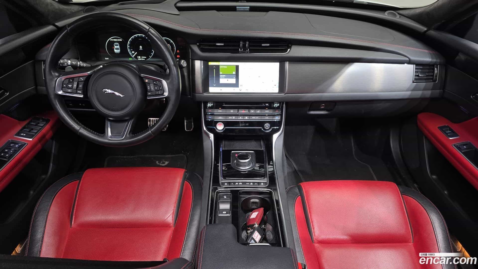 XF Jaguar 2020.11-INNER-007