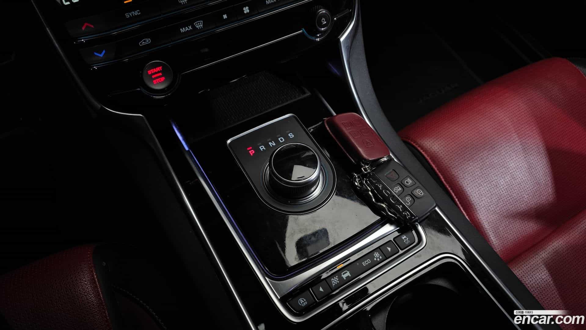 XF Jaguar 2020.11-INNER-009