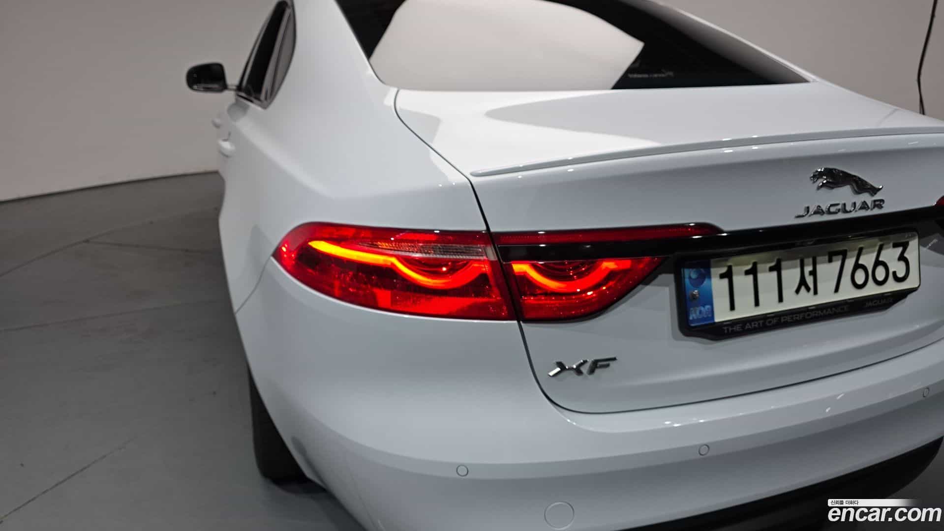XF Jaguar 2020.11-OUTER-033