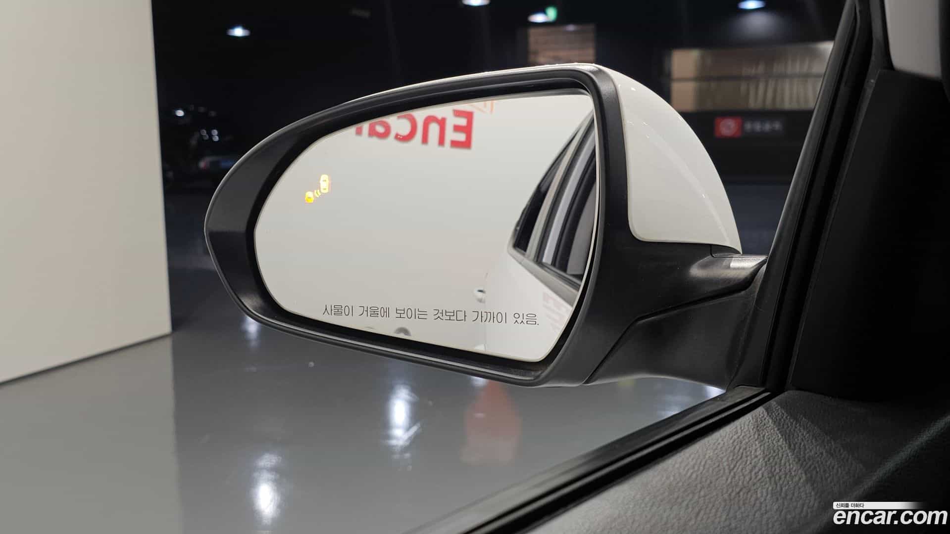 AVANTE Hyundai 2018.1-OPTION-023