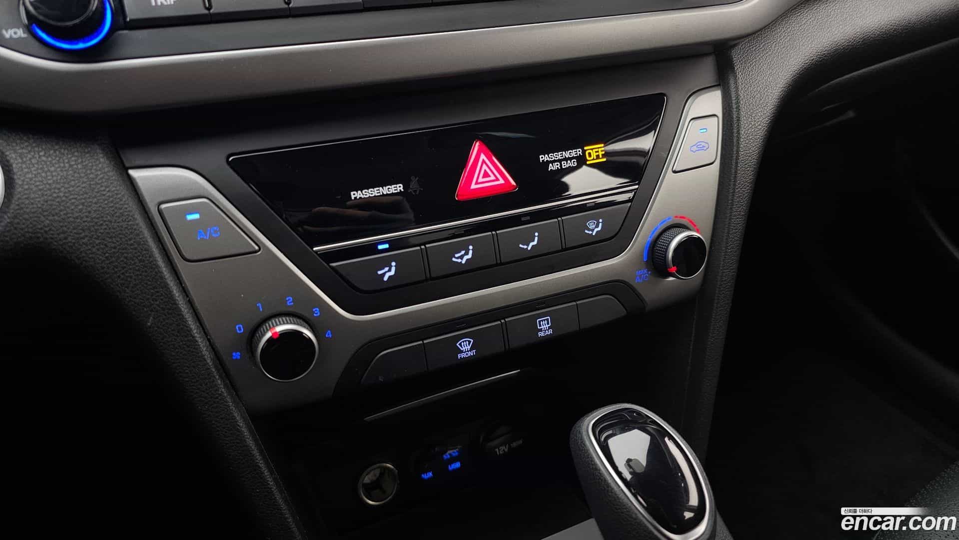 AVANTE Hyundai 2018.1-OPTION-041