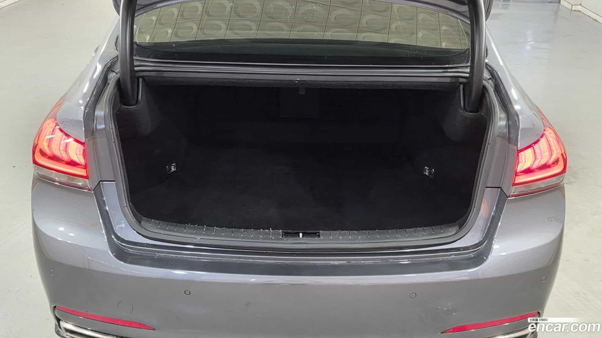 Genesis Hyundai 2015.2-OUTER-006