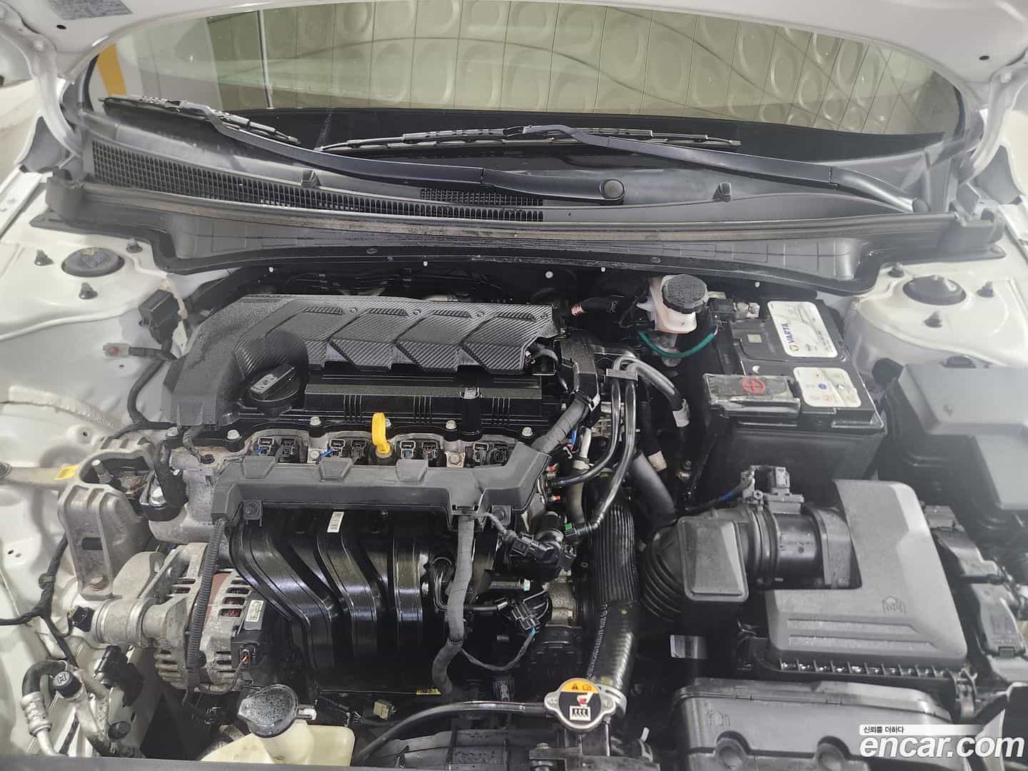 AVANTE Hyundai 2020.4-OUTER-006