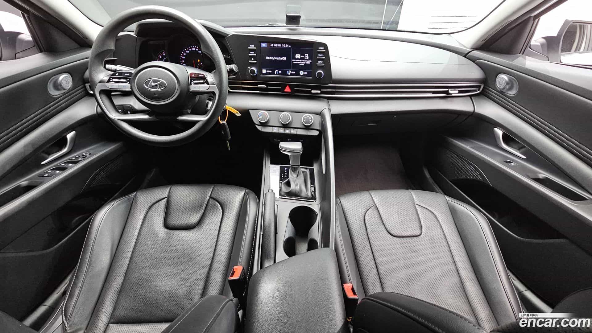 AVANTE Hyundai 2022.5-INNER-007