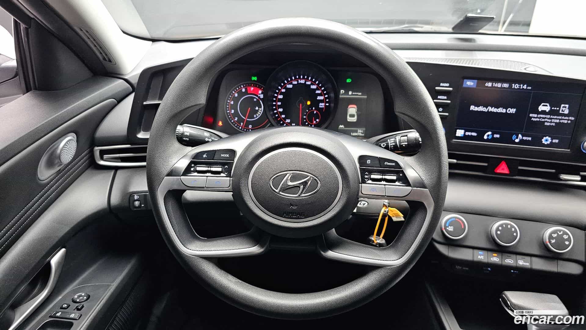 AVANTE Hyundai 2022.5-OPTION-016
