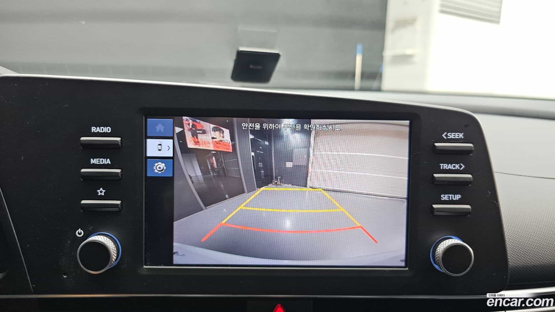 AVANTE Hyundai 2022.5-OPTION-018