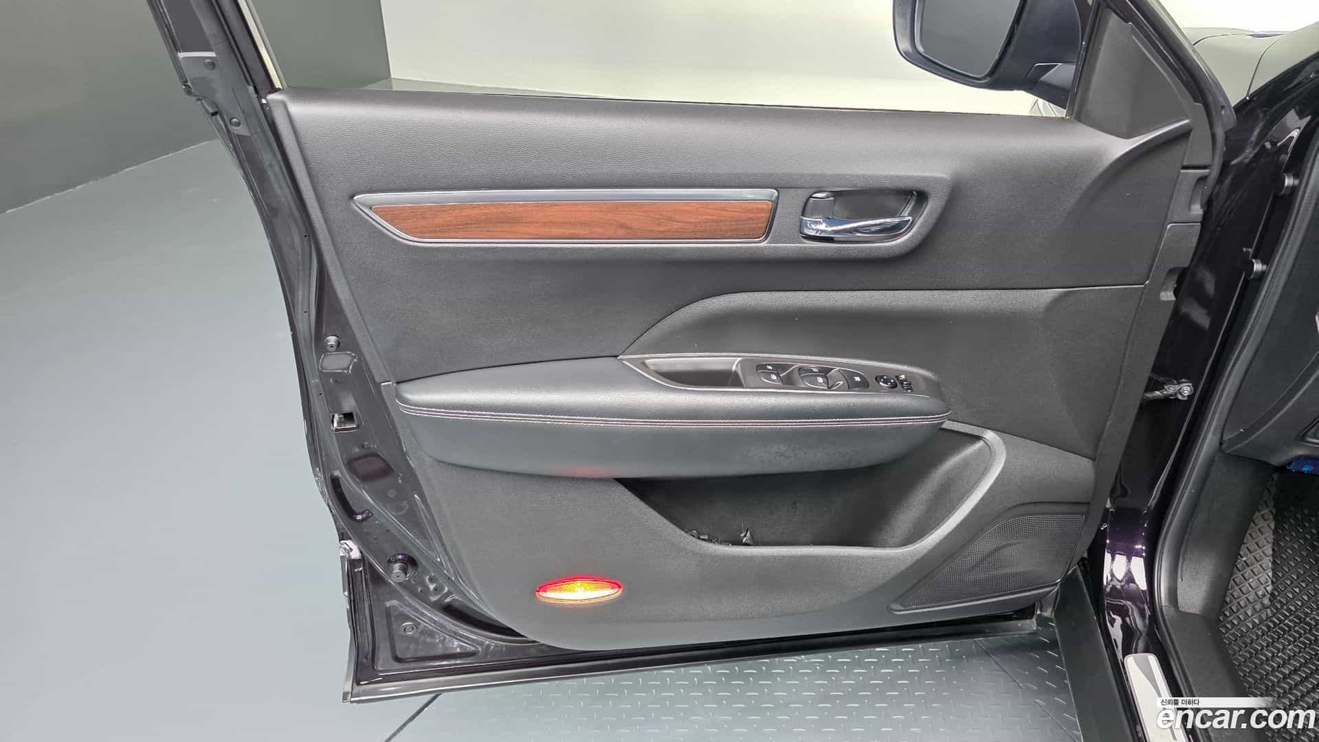 QM6 Renault Korea 2020.1-INNER-034
