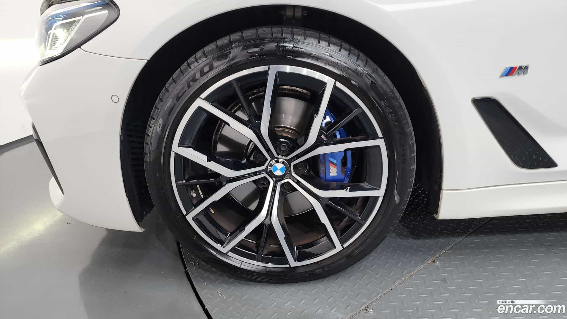 5-Series BMW 2023.6-OUTER-005