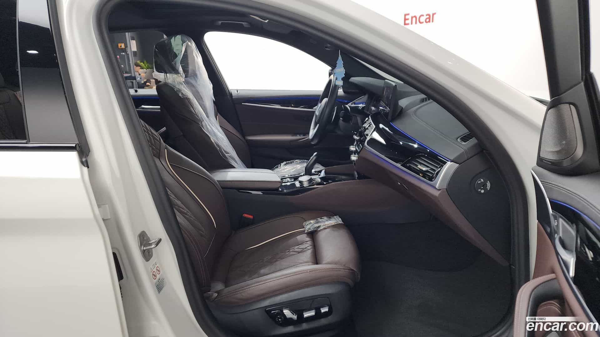 5-Series BMW 2023.6-OPTION-015