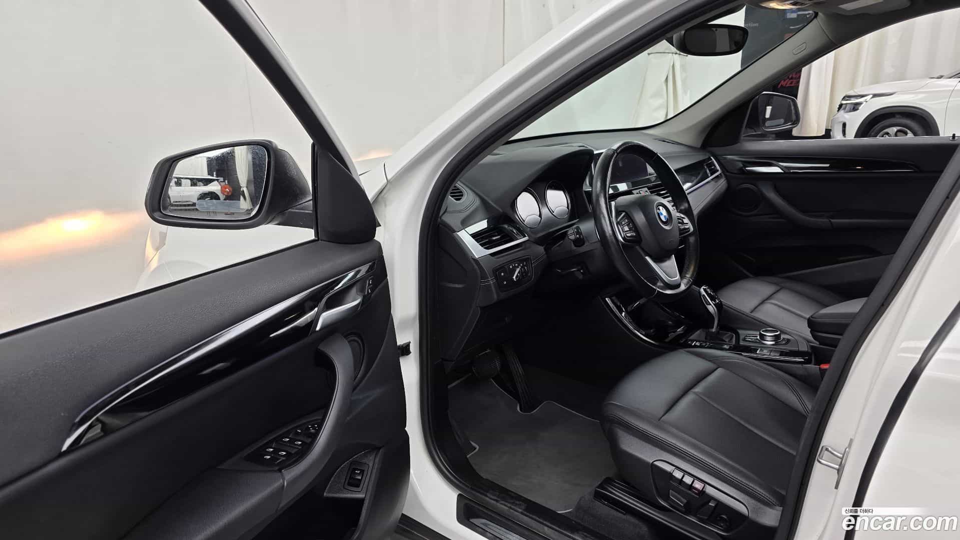 X1 BMW 2022.7-INNER-010