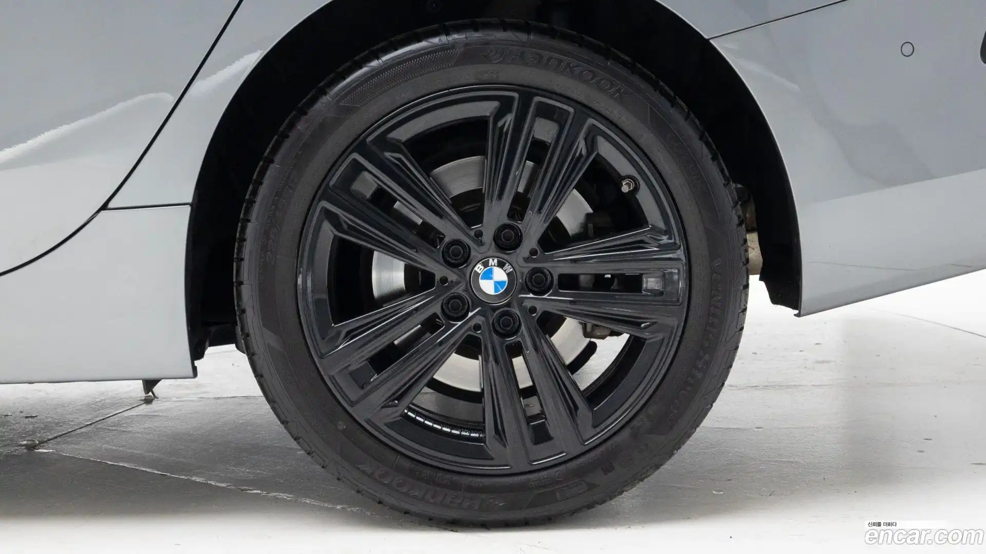 2-Series BMW 2022.10-OUTER-005