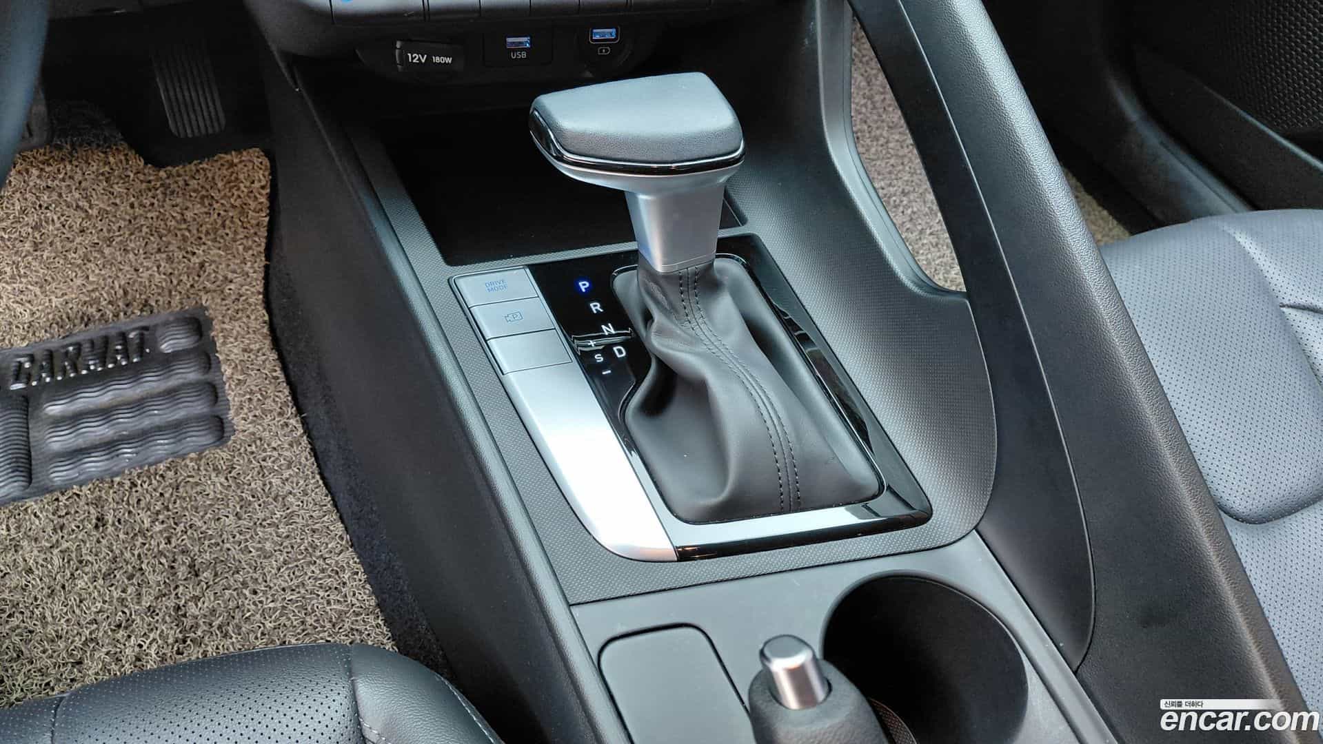 AVANTE Hyundai 2022.5-INNER-009