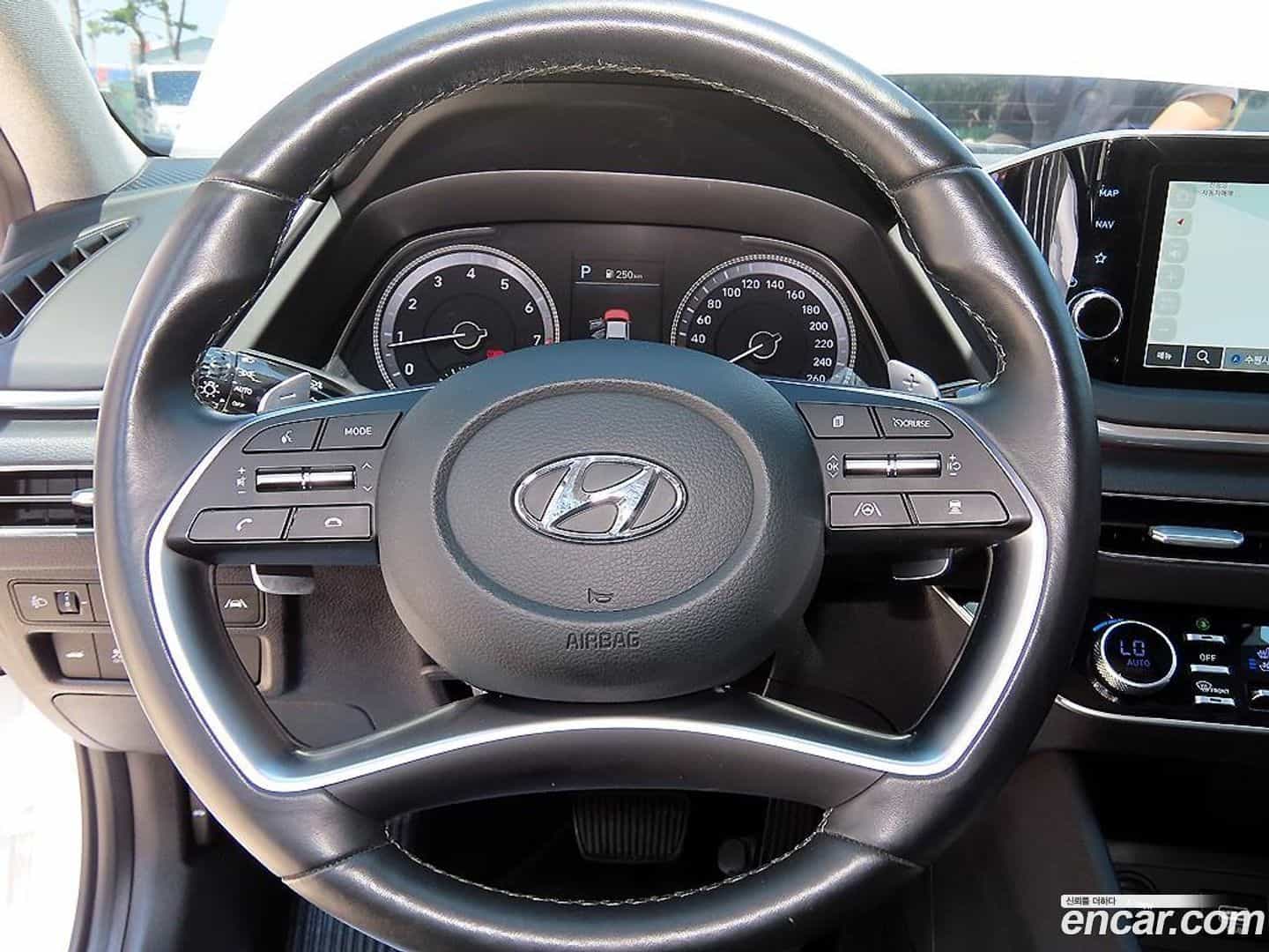 Sonata Hyundai 2022.9-INNER-008