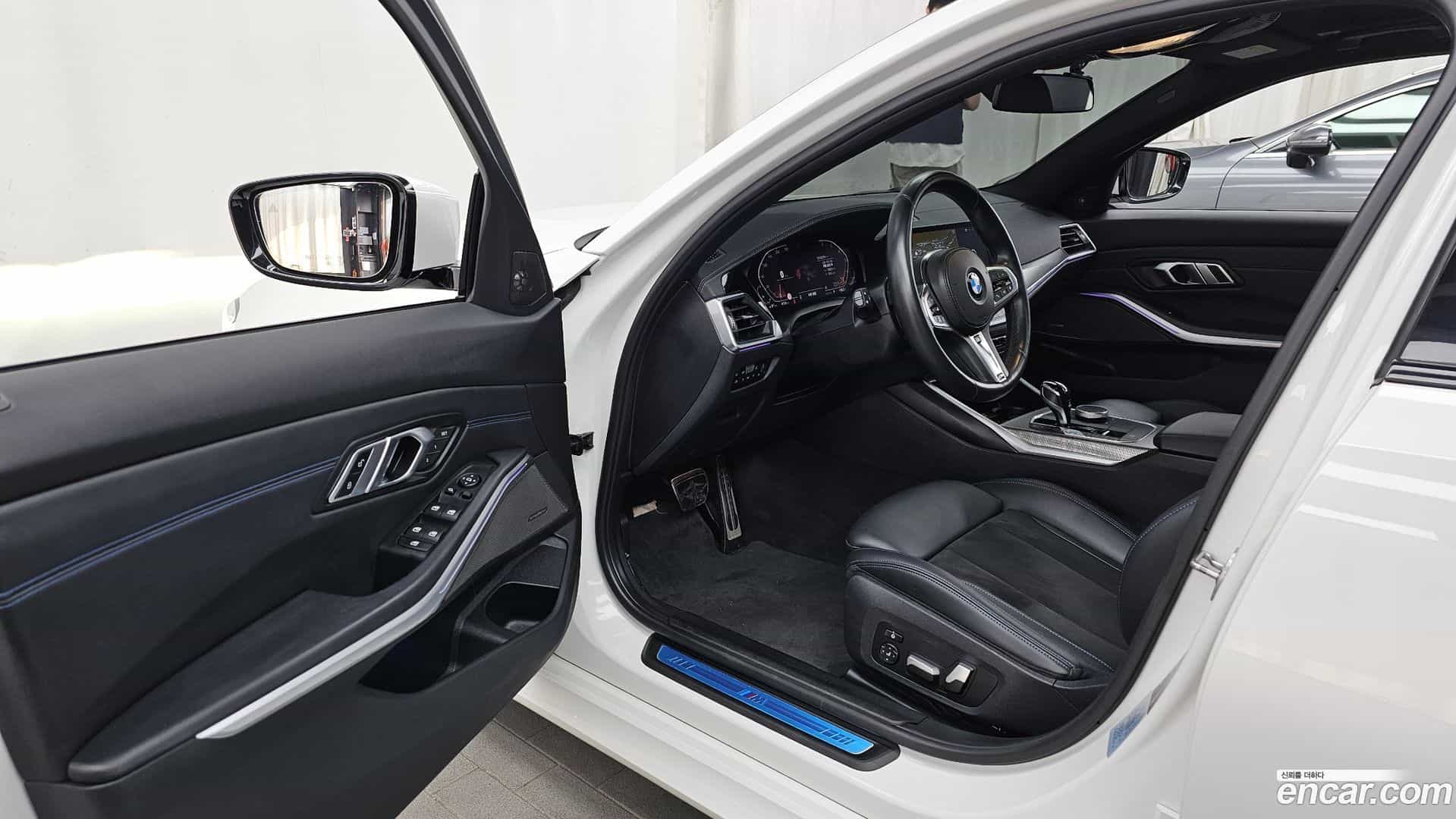 3-Series BMW 2020.4-INNER-010