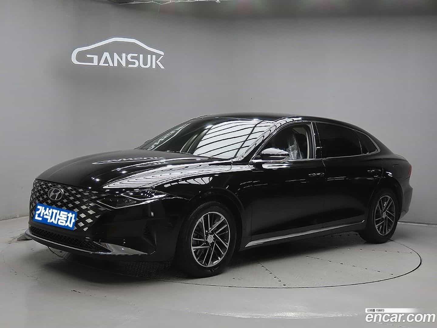 Grandeur Hyundai 2021.2-OUTER-001