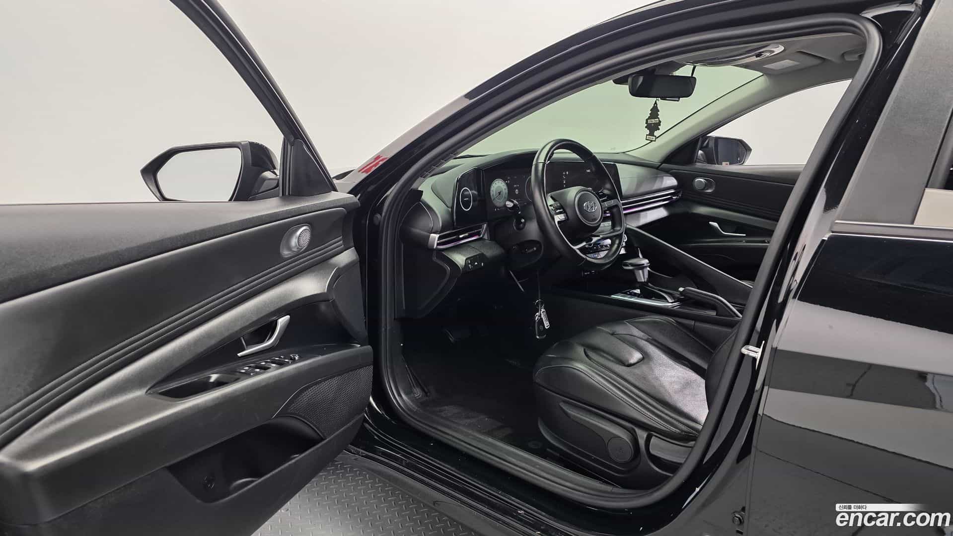AVANTE Hyundai 2020.11-INNER-010