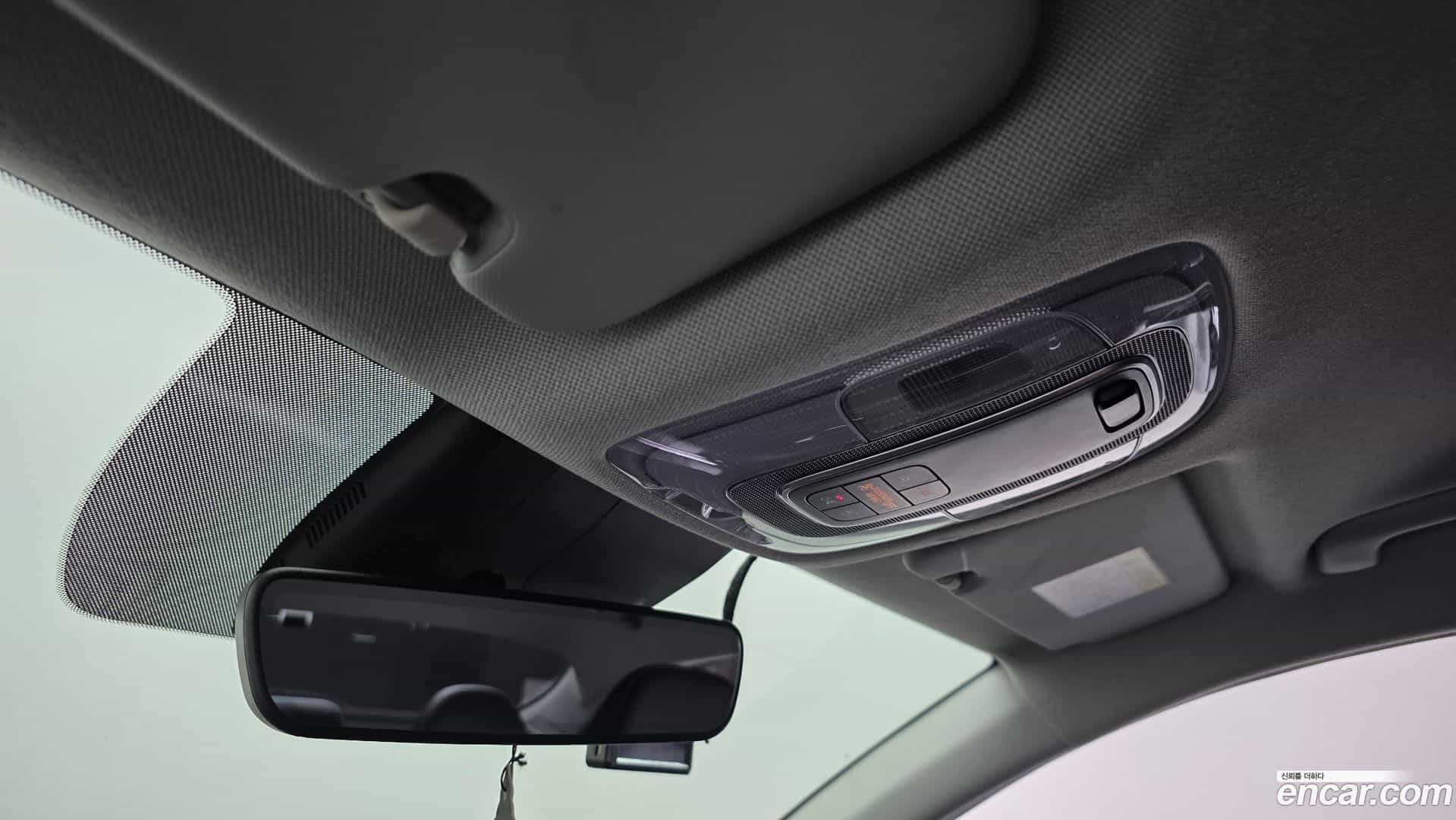 AVANTE Hyundai 2020.11-OPTION-023
