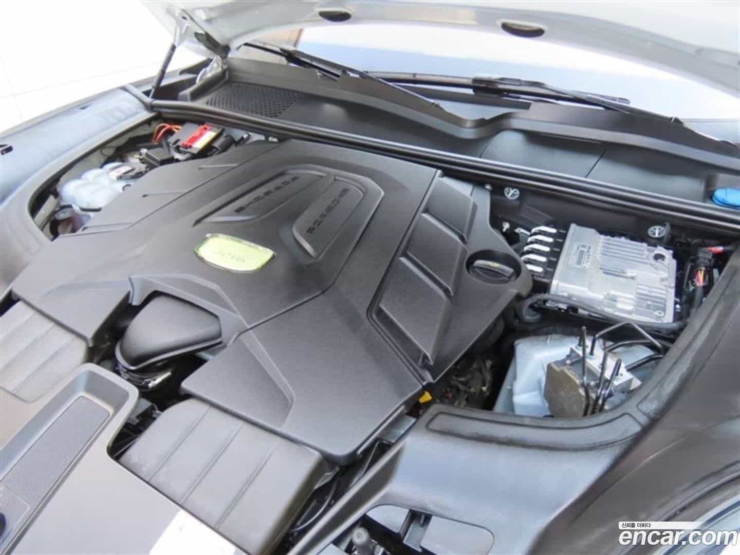 Cayenne Porsche 2022.6-OUTER-005