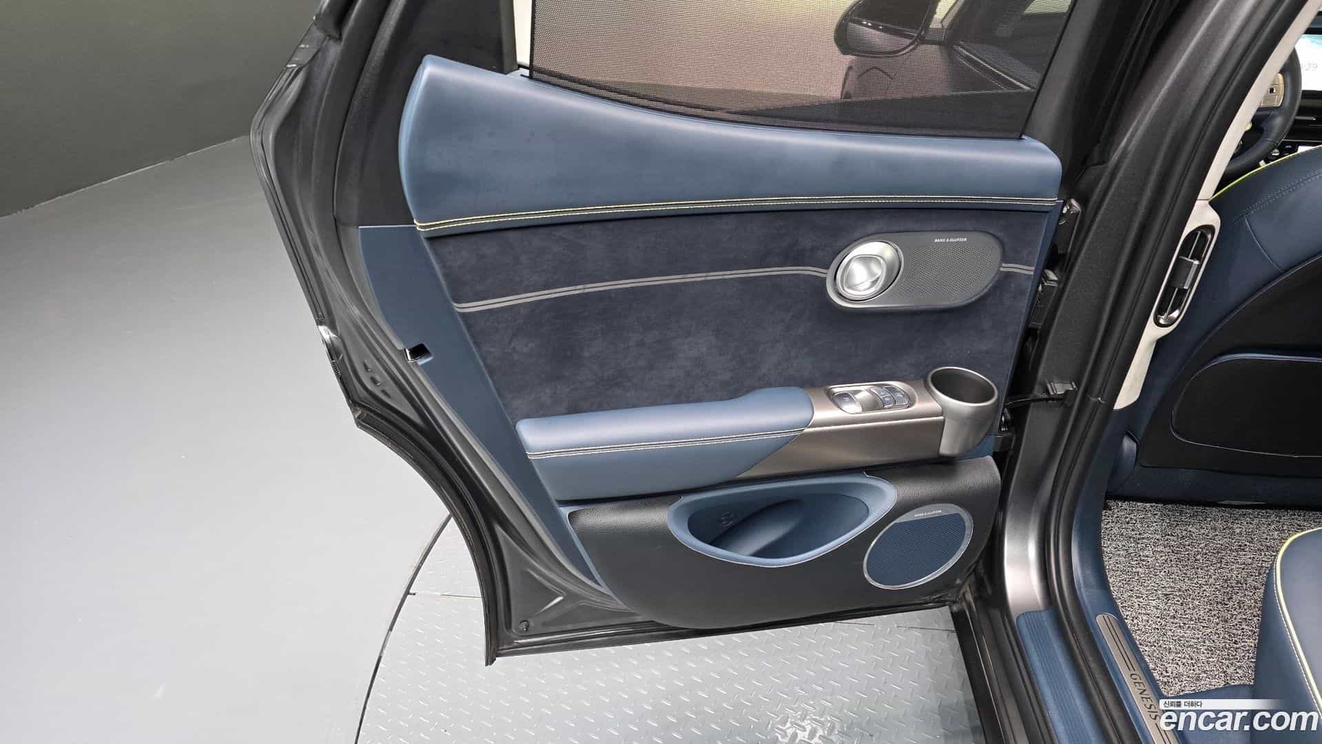 GV60 Genesis 2022.10-INNER-035