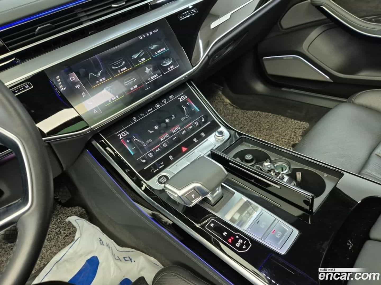 A8 Audi 2021.11-INNER-010