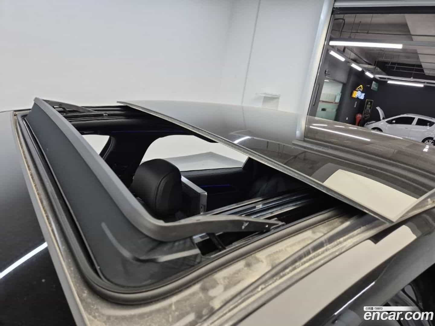 A8 Audi 2021.11-OPTION-017