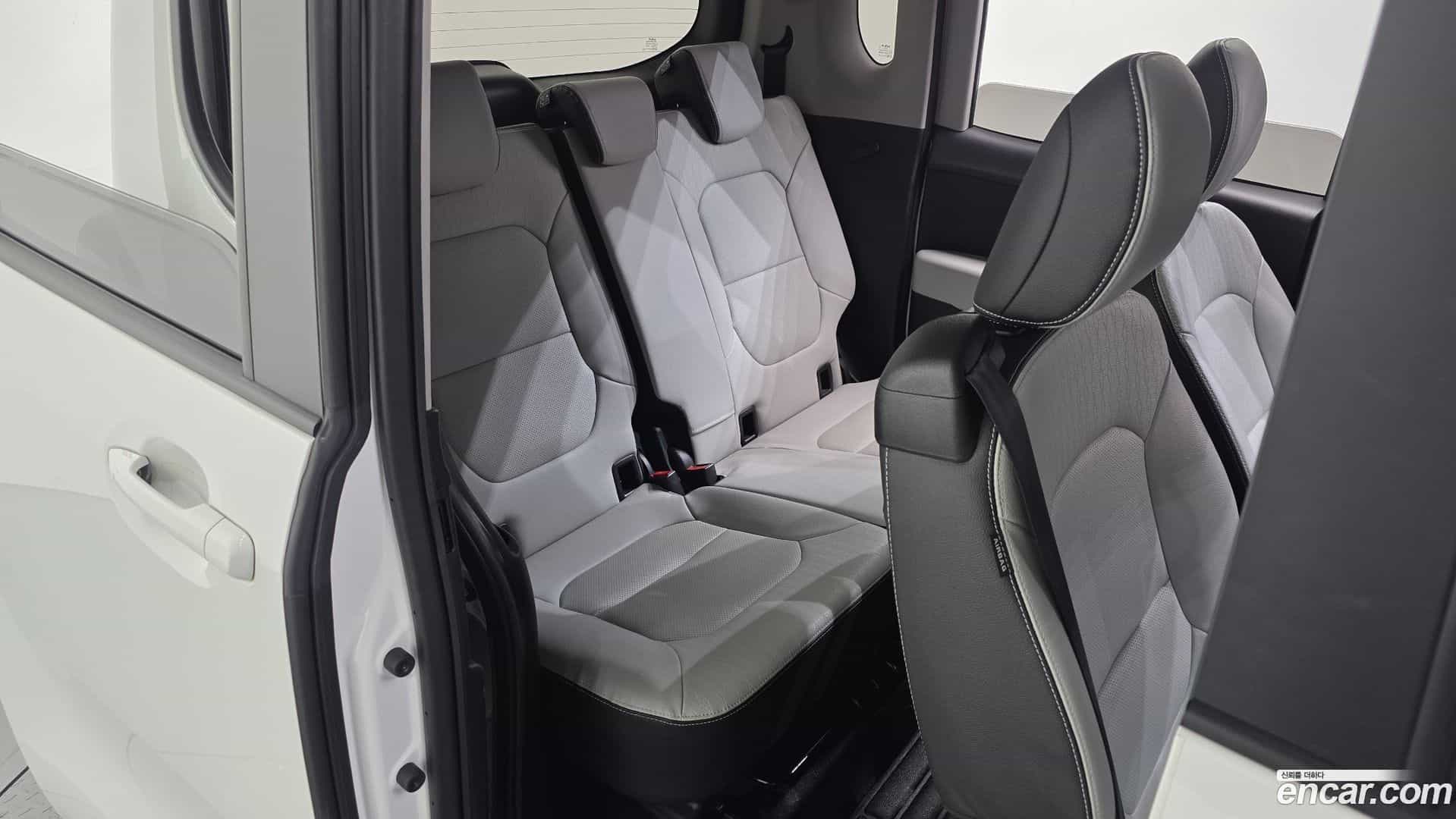 RAY Kia 2023.2-INNER-036