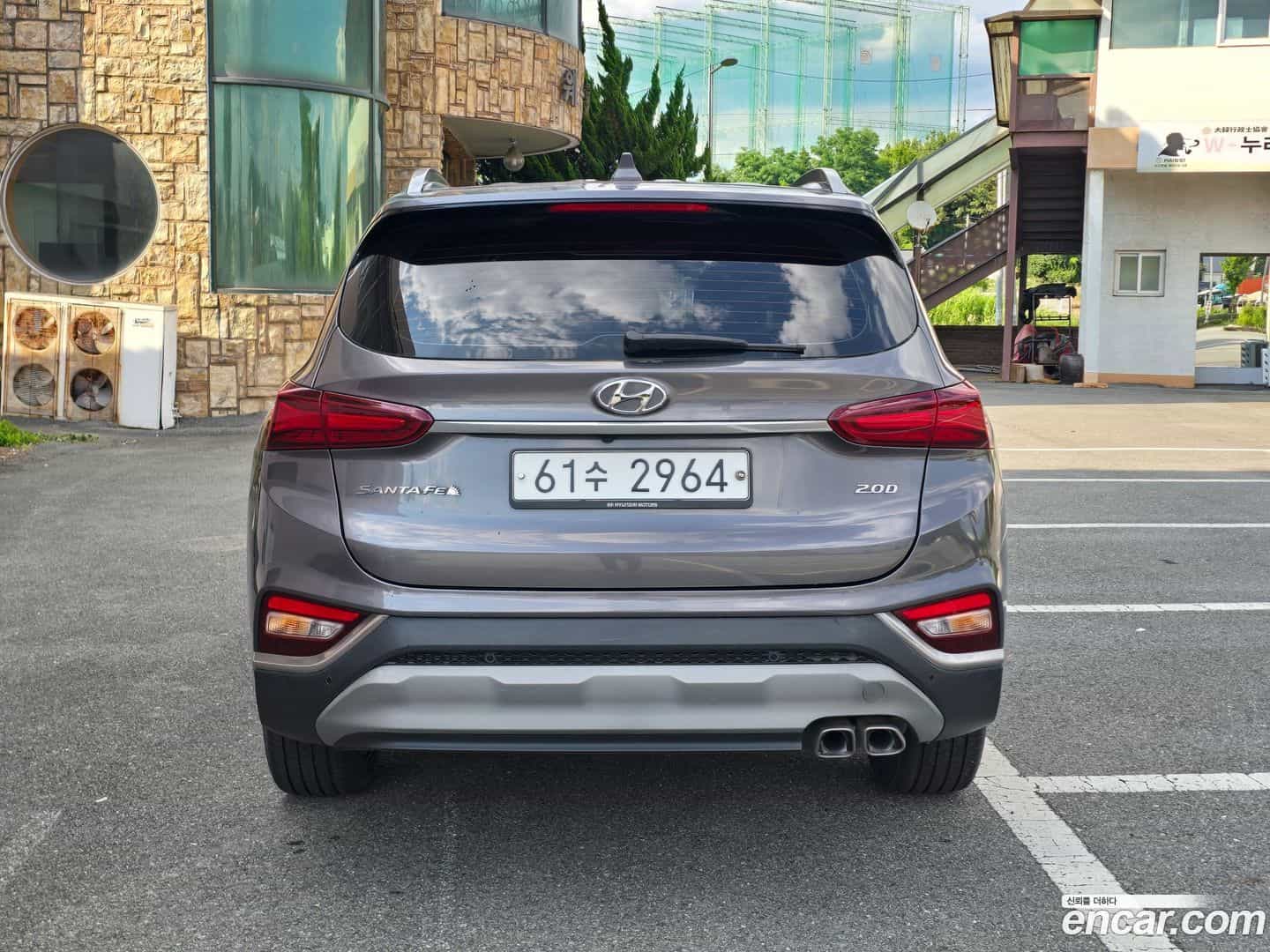 Santafe Hyundai 2019.1-OUTER-004