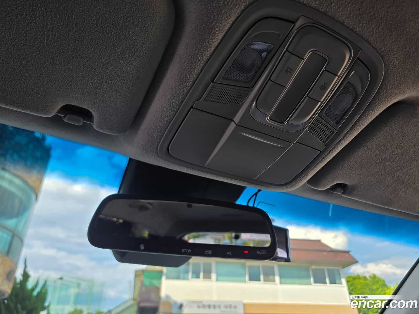Santafe Hyundai 2019.1-OPTION-020