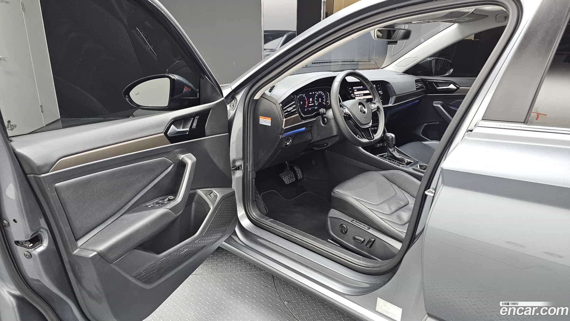 Jetta Volkswagen 2021.1-INNER-010