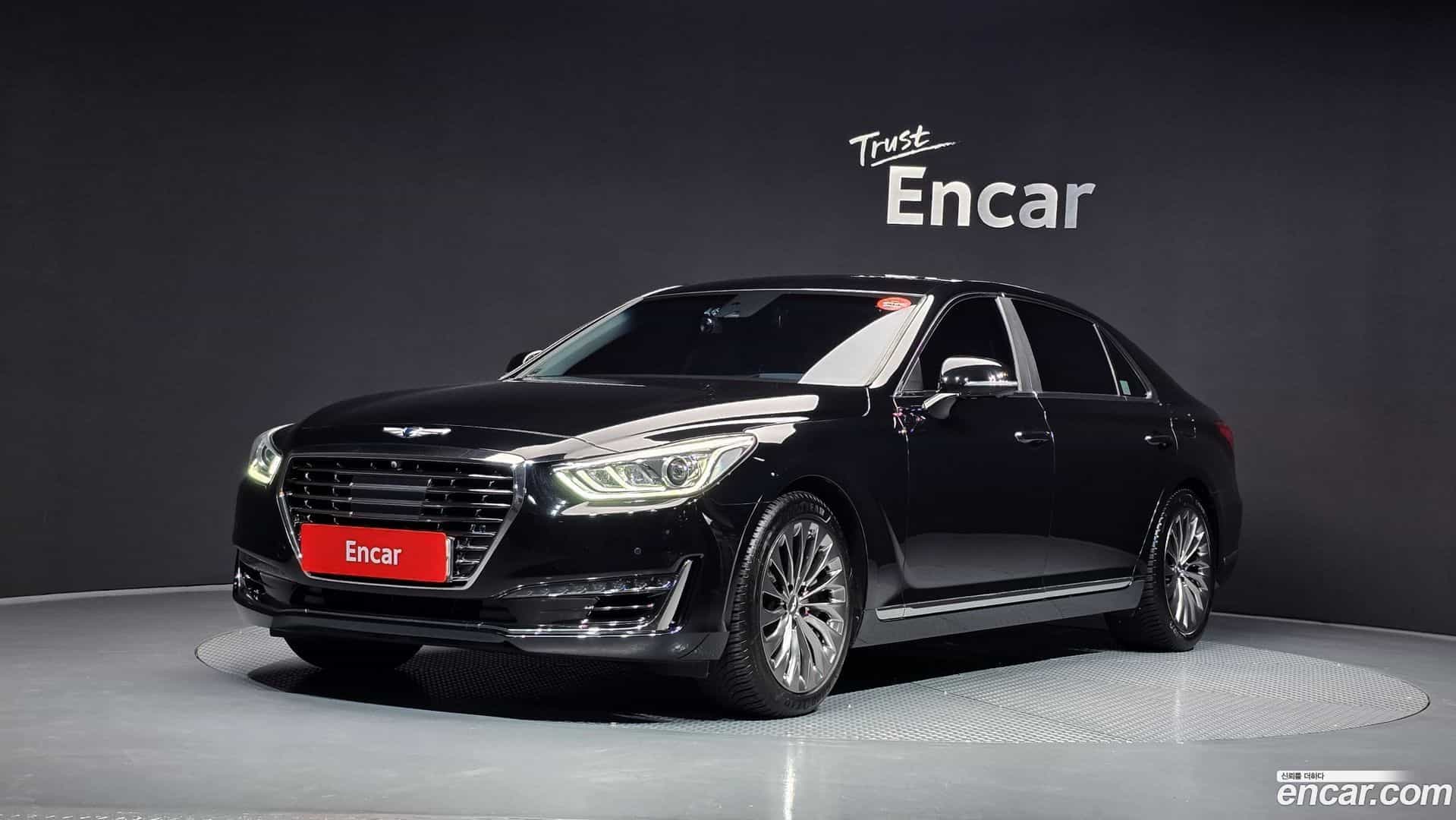 EQ900 Genesis 2016.1-OUTER-001