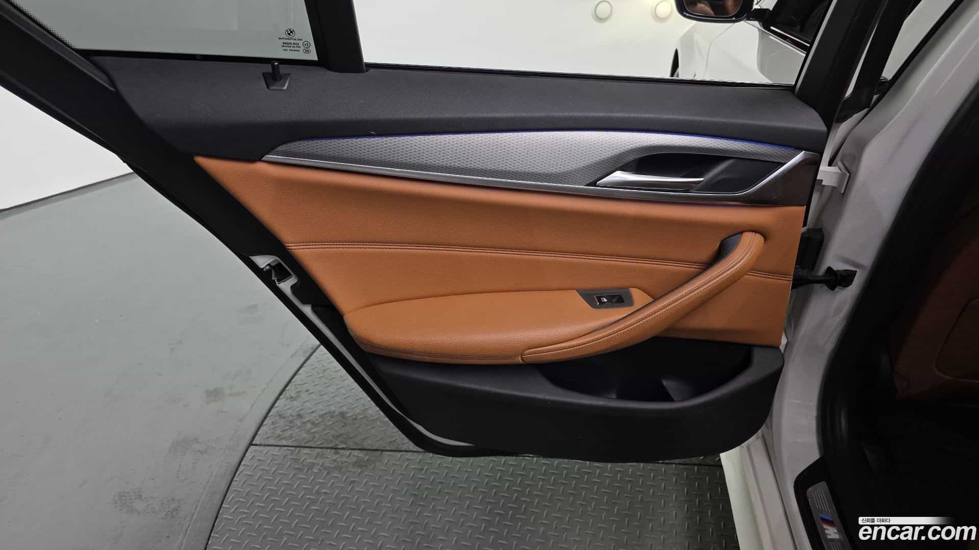 5-Series BMW 2017.8-INNER-035