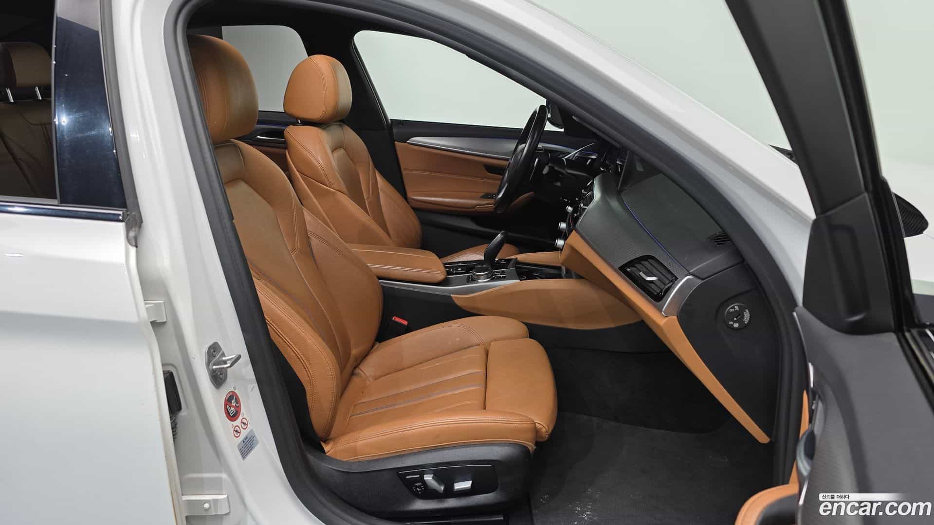 5-Series BMW 2017.8-INNER-036