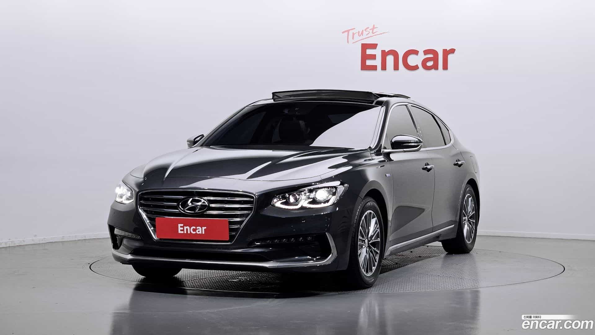 Grandeur Hyundai 2017.4-OUTER-001