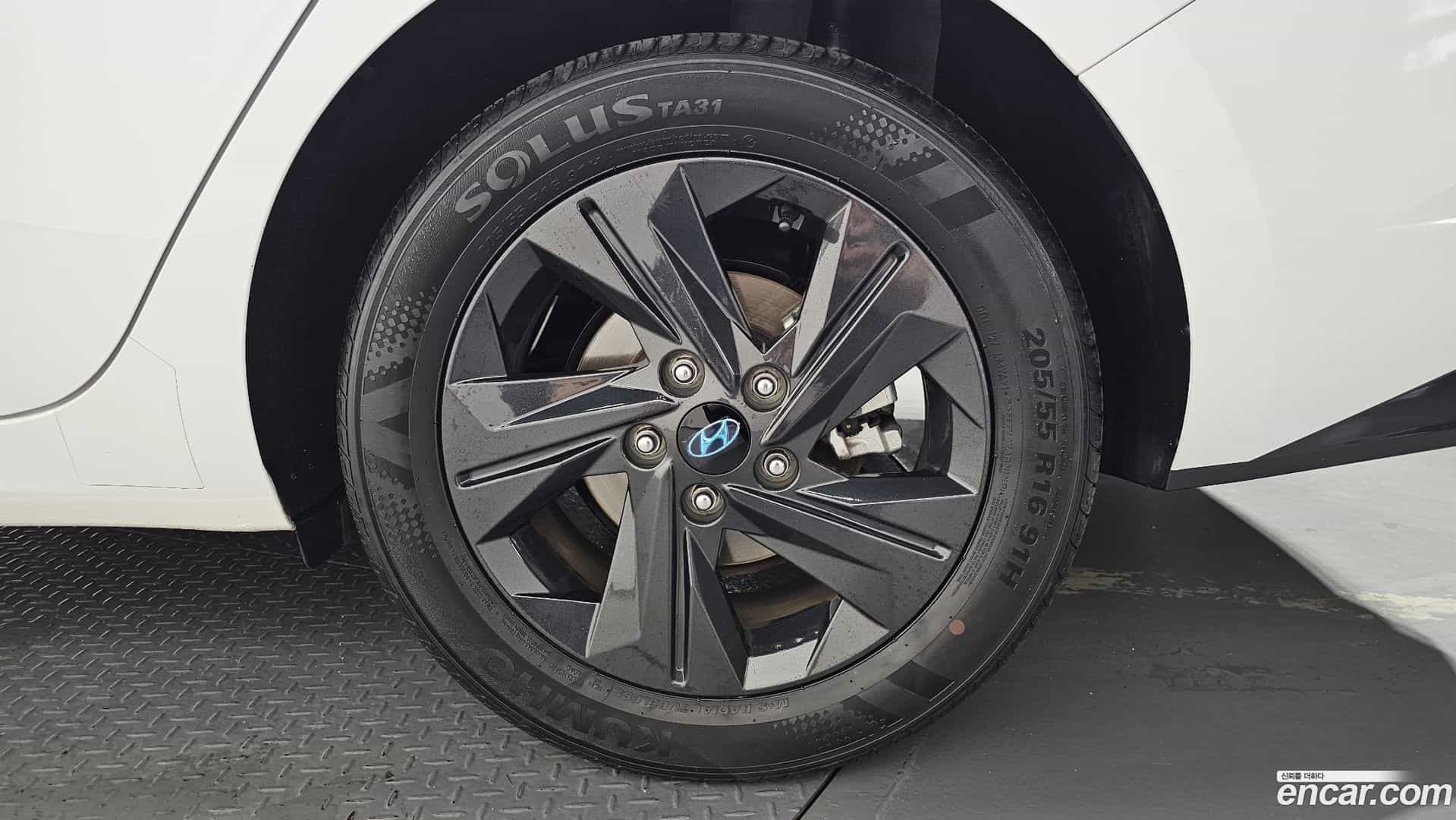 AVANTE Hyundai 2020.3-OUTER-031