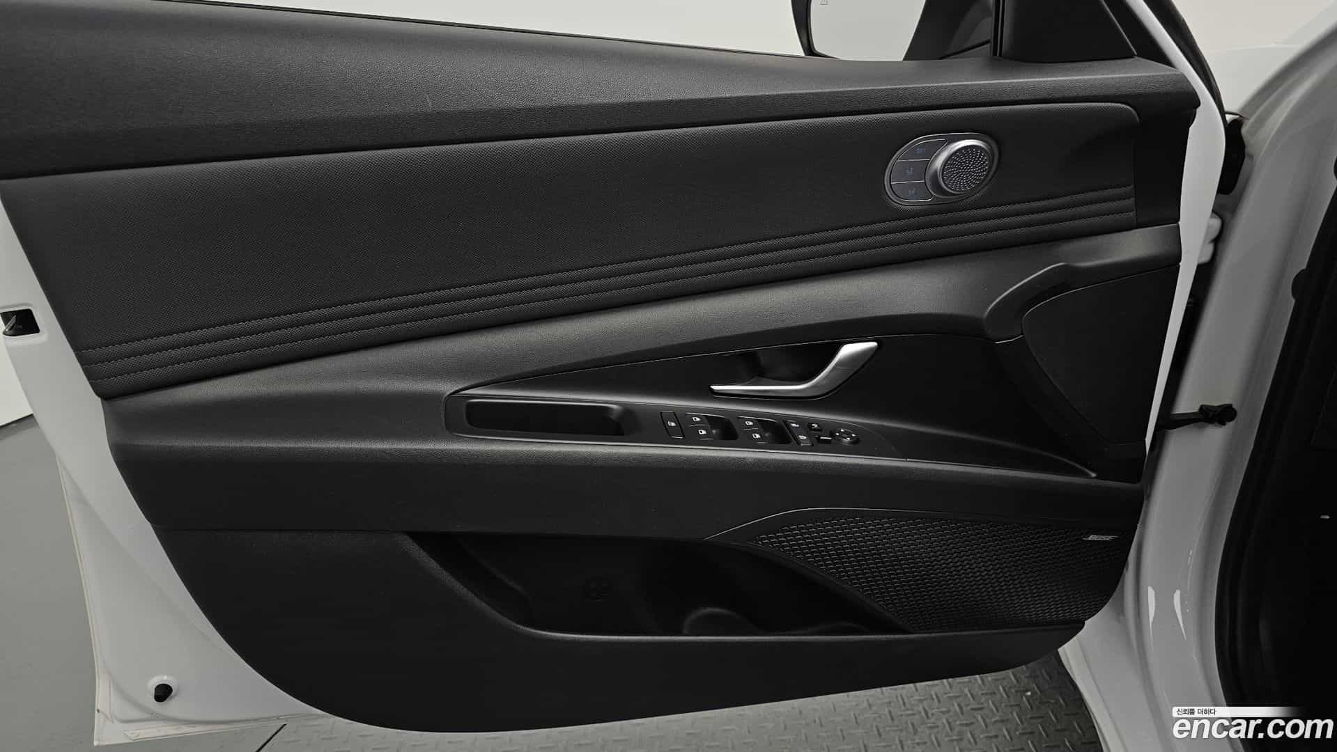 AVANTE Hyundai 2020.3-INNER-034
