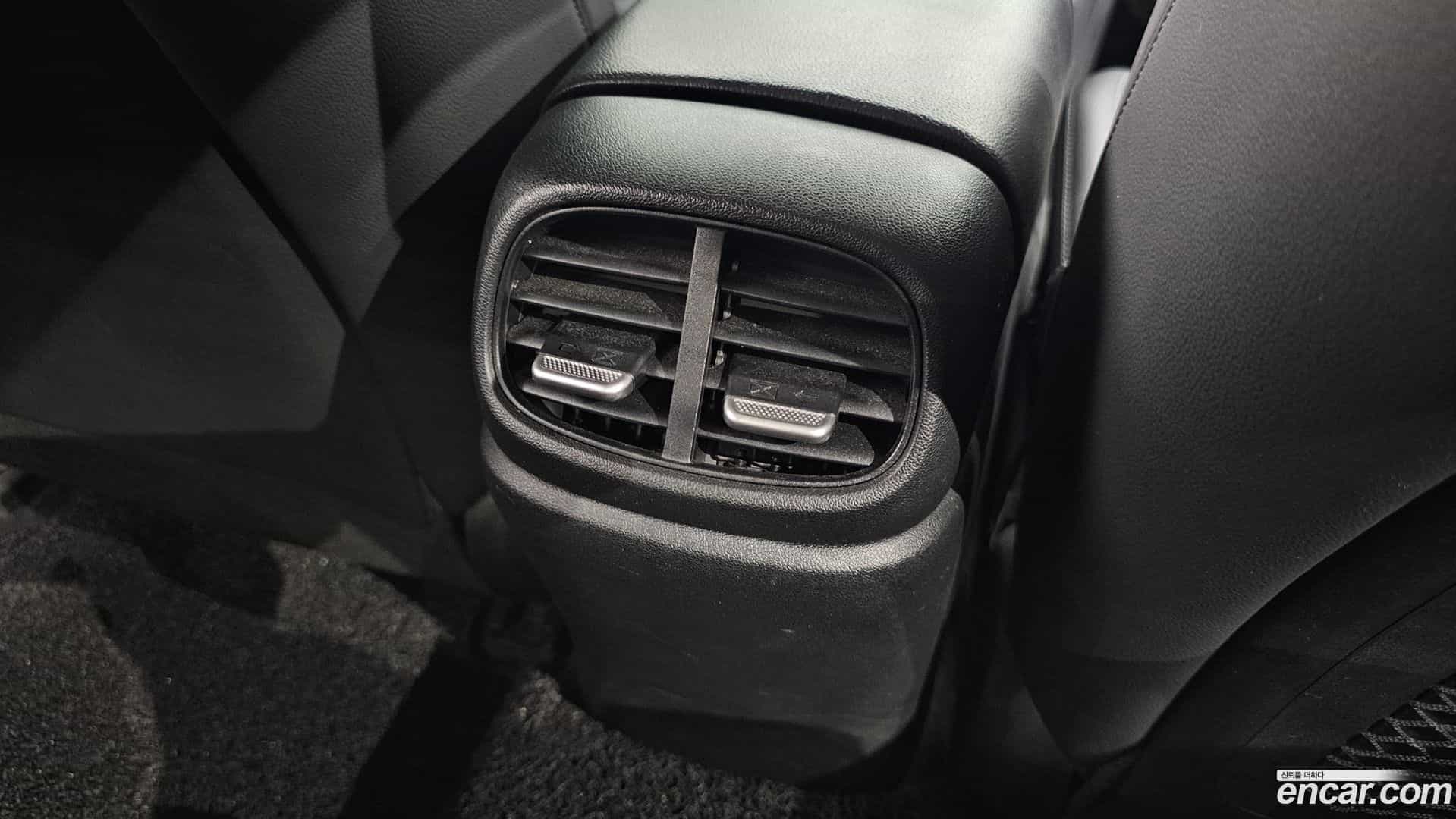 AVANTE Hyundai 2020.3-OPTION-044
