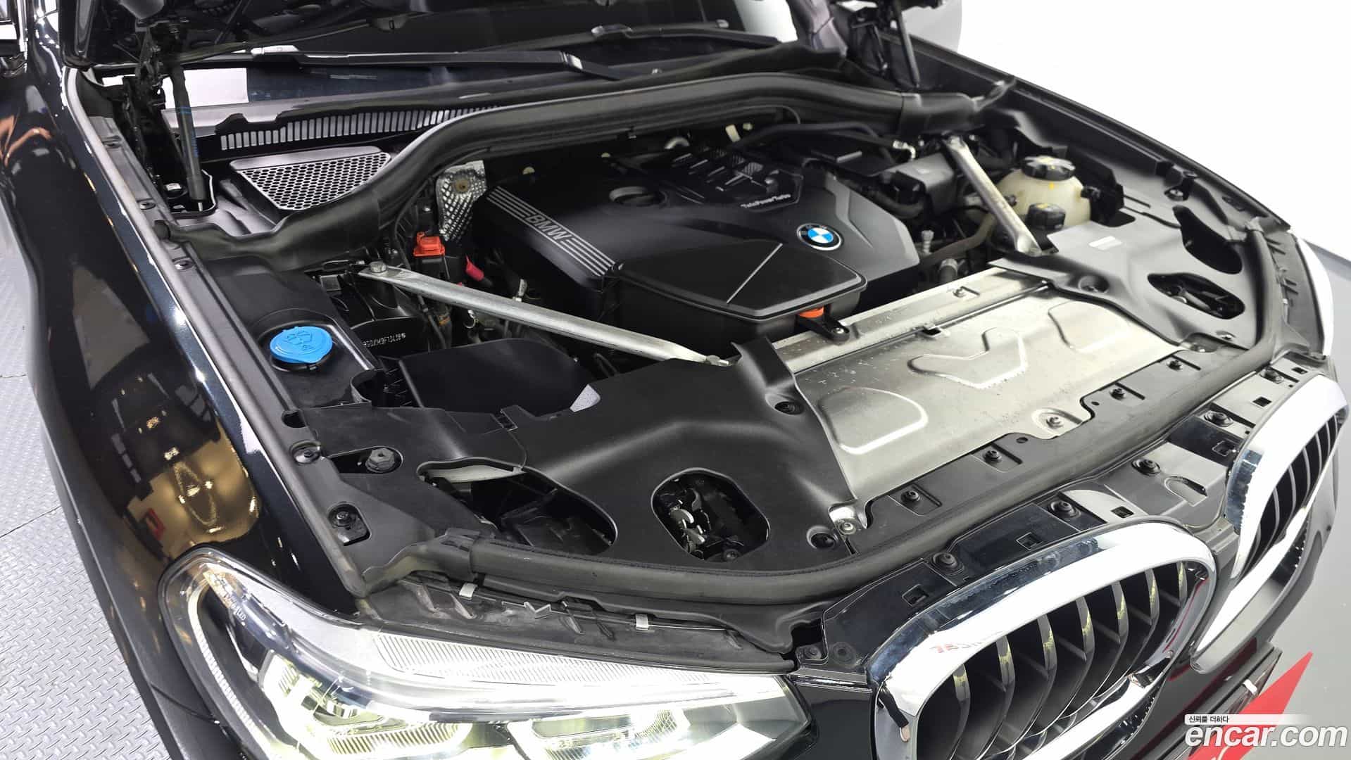 X3 BMW 2021.0-OUTER-006