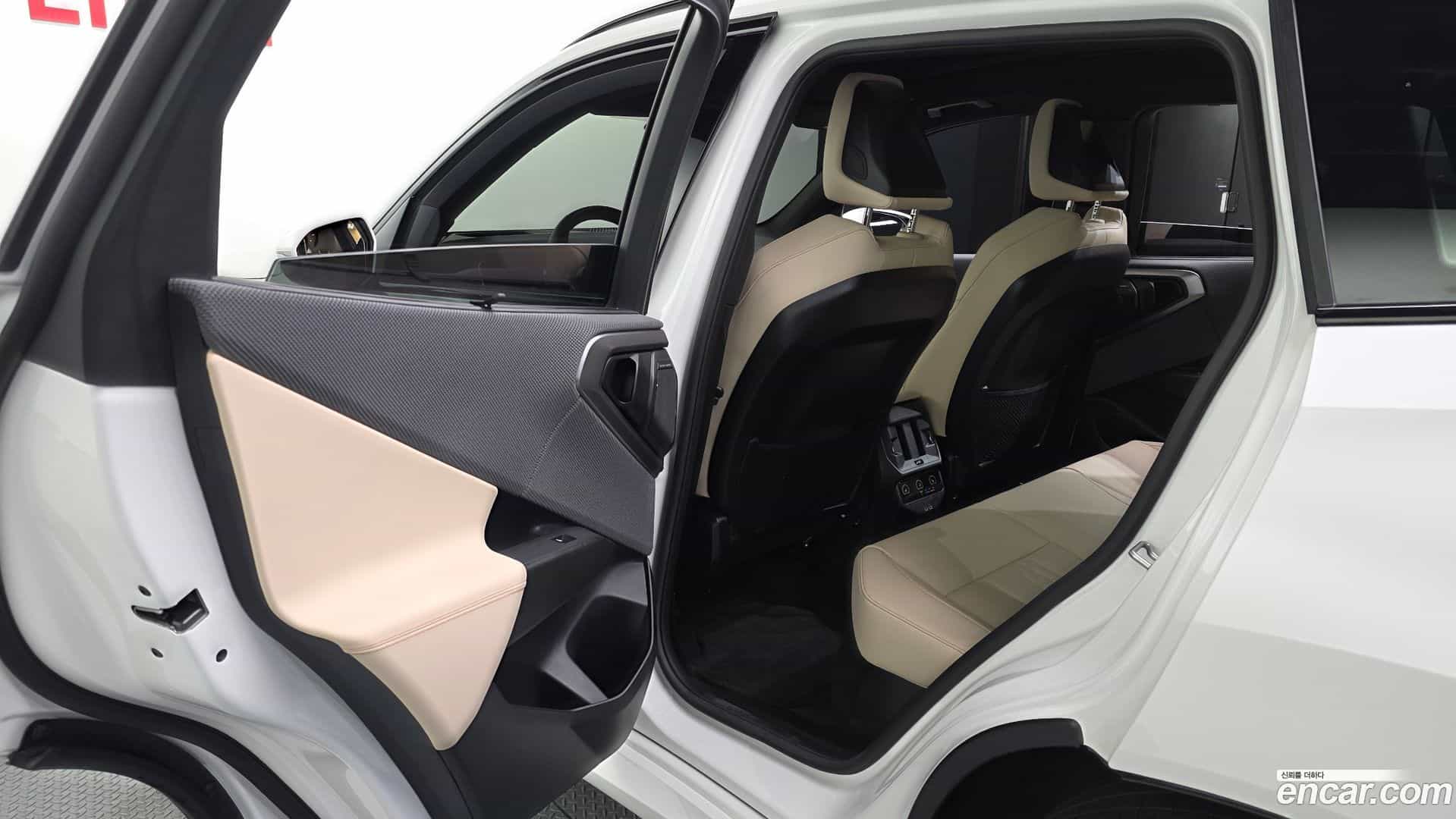X3 BMW 2025.2-INNER-036
