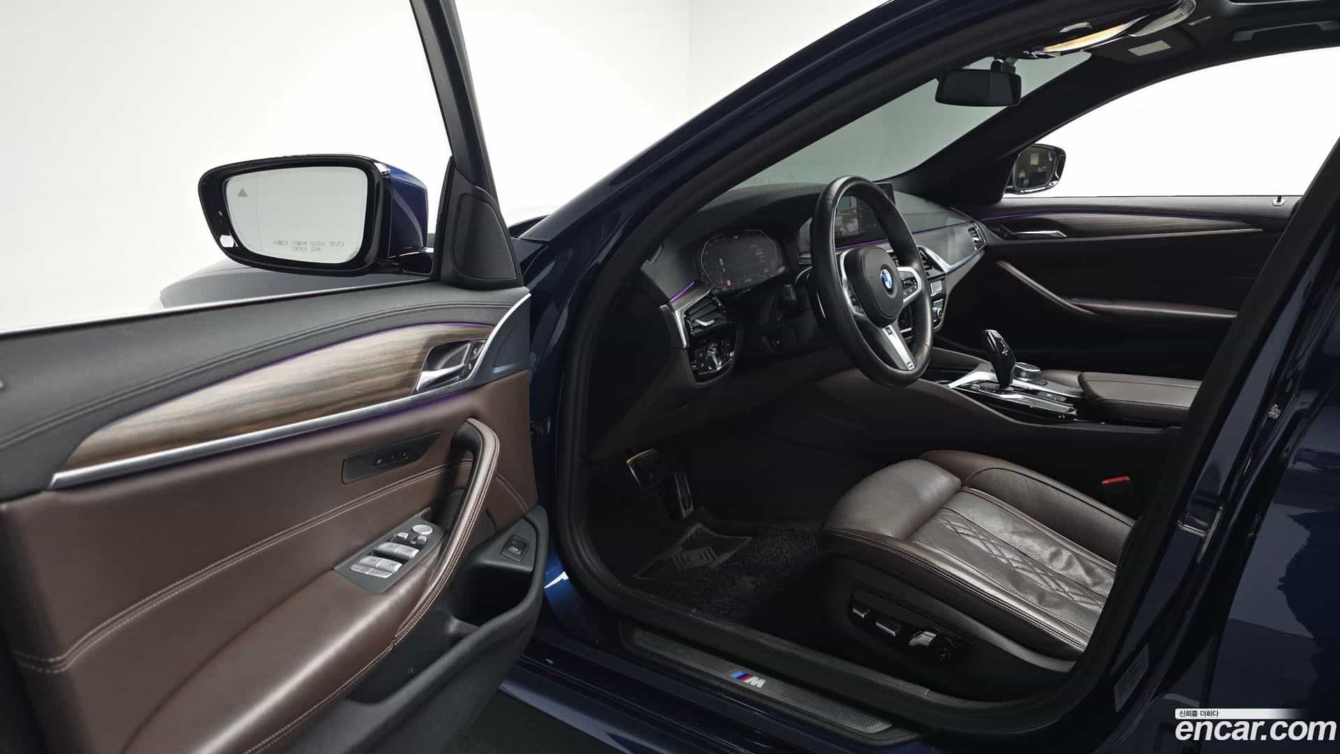 5-Series BMW 2019.11-INNER-010