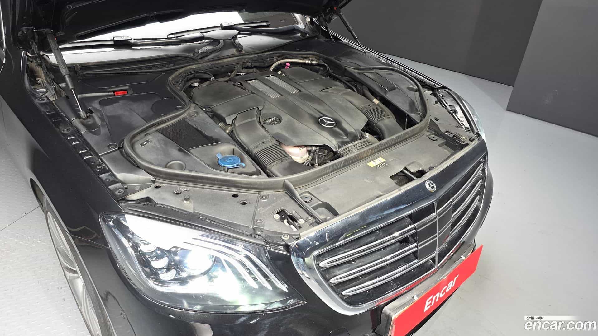 S-Class Mercedes-Benz 2017.0-OUTER-006