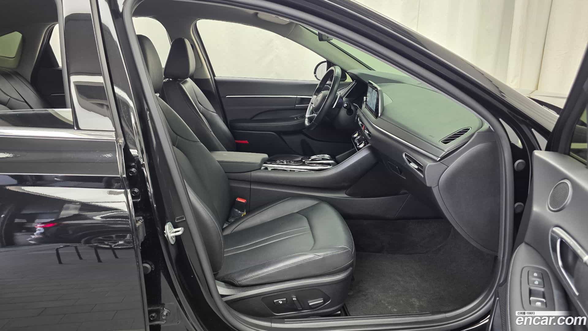 Sonata Hyundai 2022.3-OPTION-015