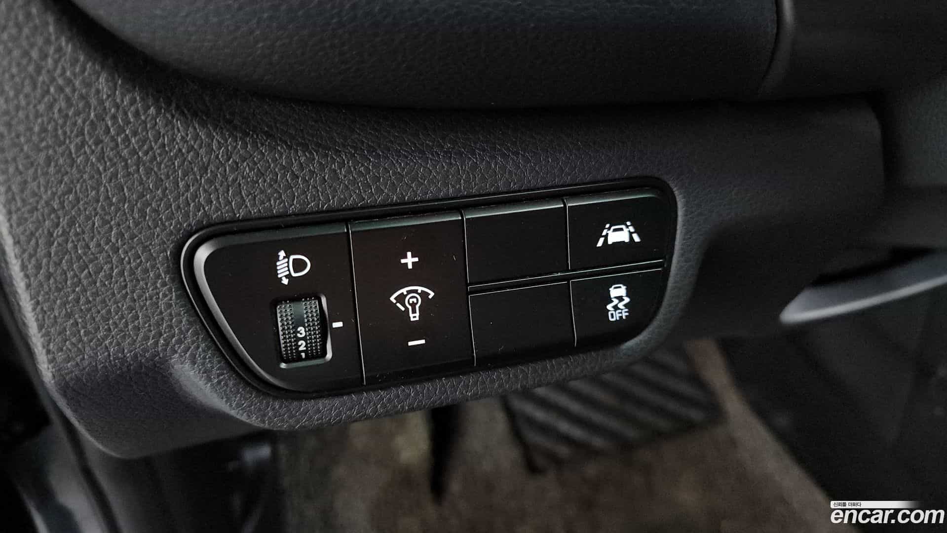 Seltos Kia 2019.8-OPTION-024
