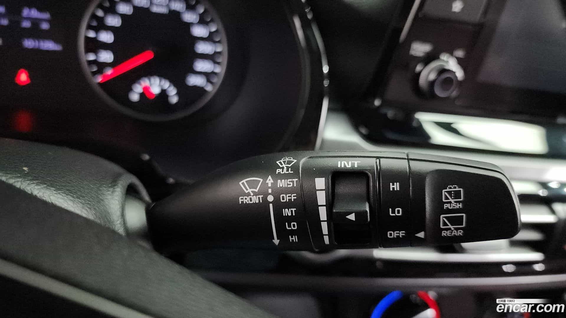 Seltos Kia 2019.8-OPTION-040