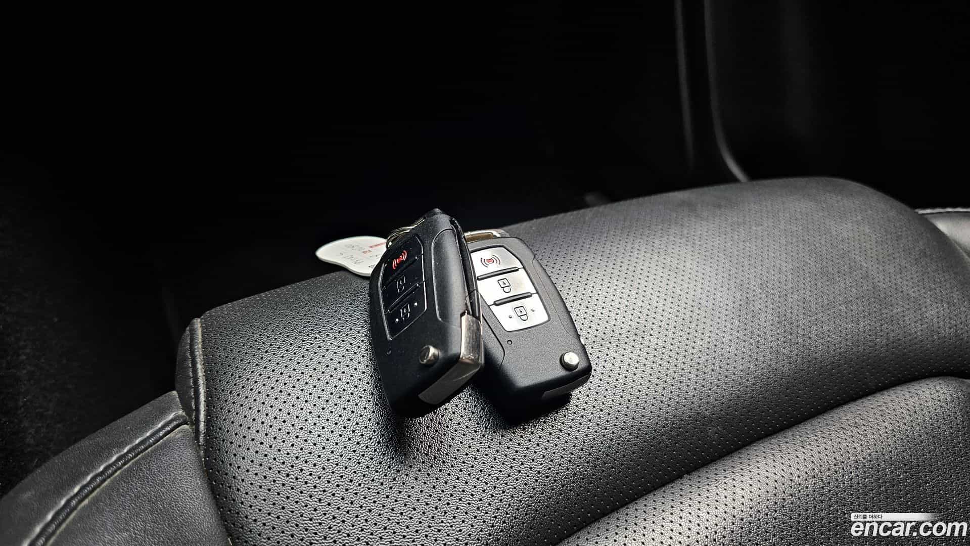 Rexton KG Mobility 2018.5-OPTION-021