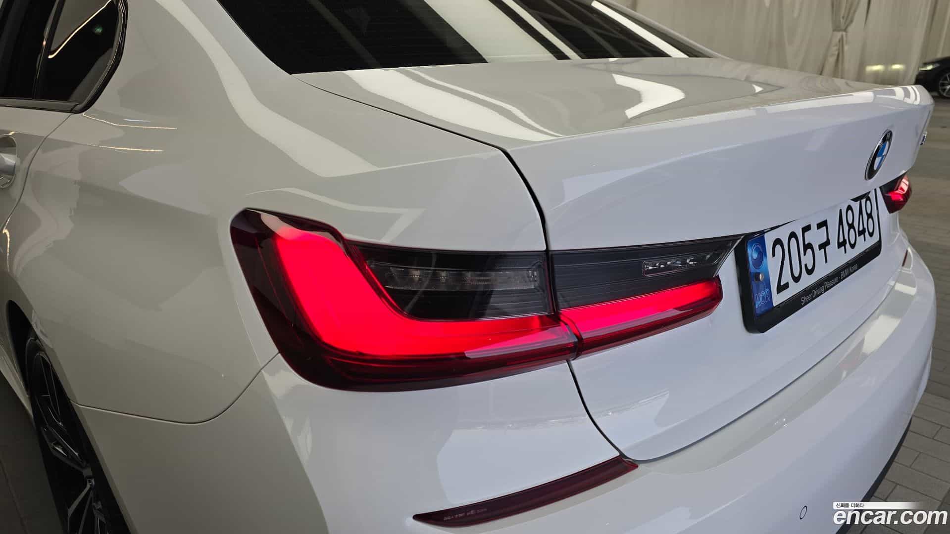 3-Series BMW 2022.7-OUTER-033