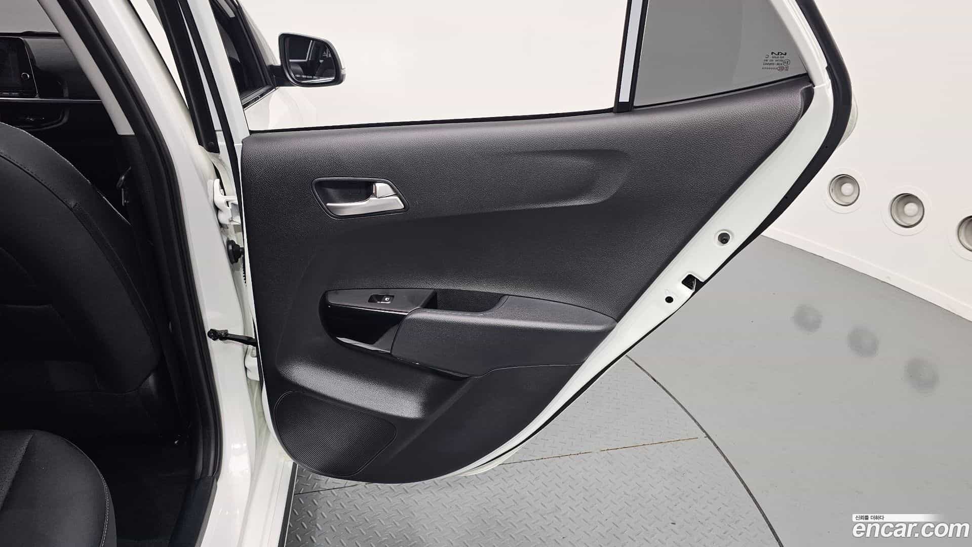 morning Kia 2023.0-INNER-035