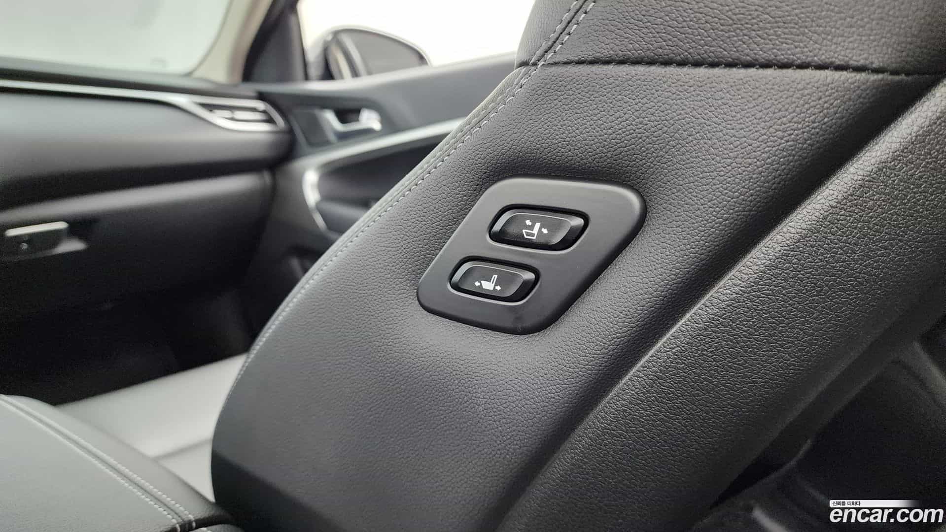 G70 Genesis 2023.8-OPTION-045