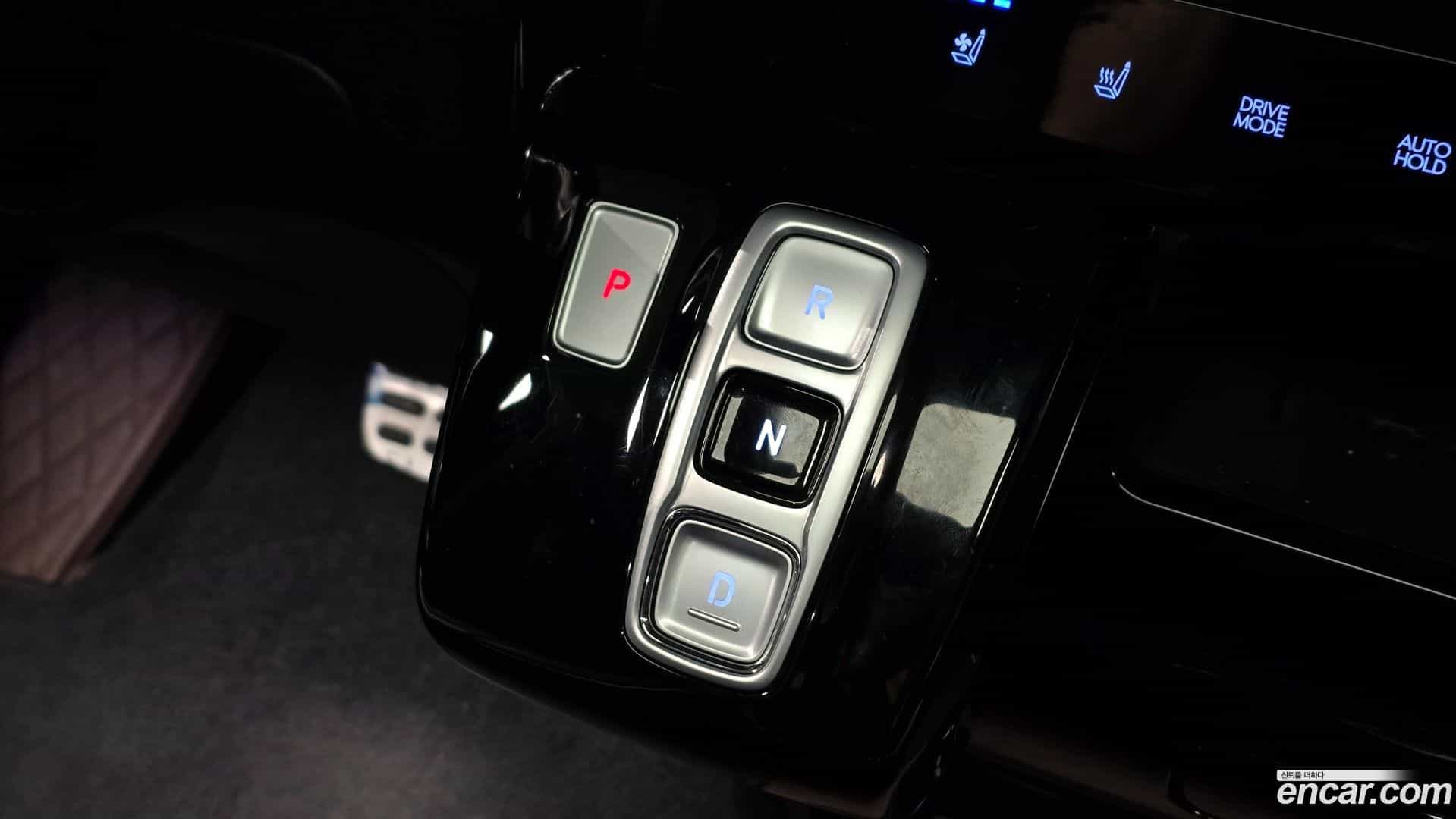 Staria Hyundai 2023.4-INNER-009