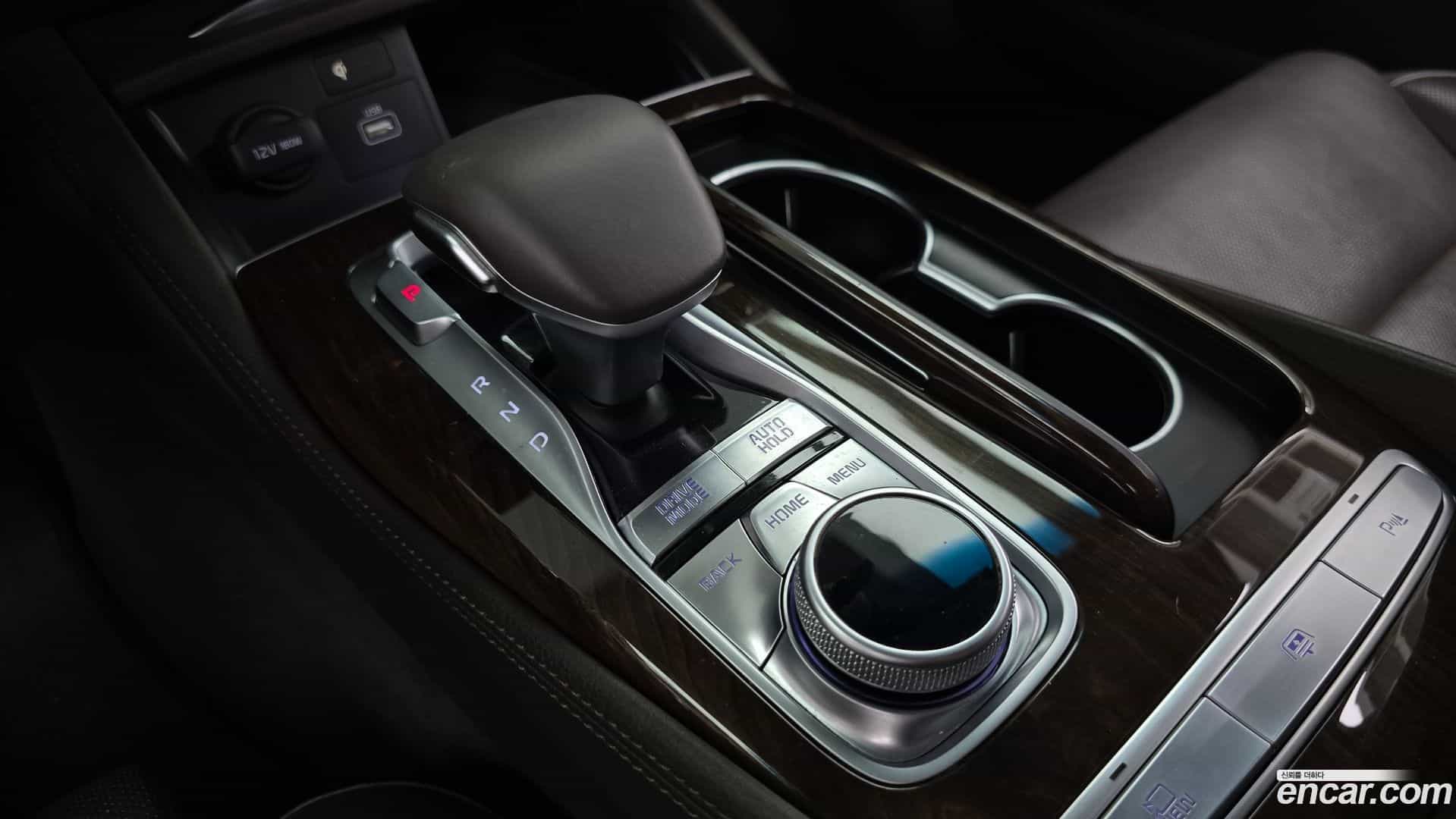 K9 Kia 2018.5-INNER-009